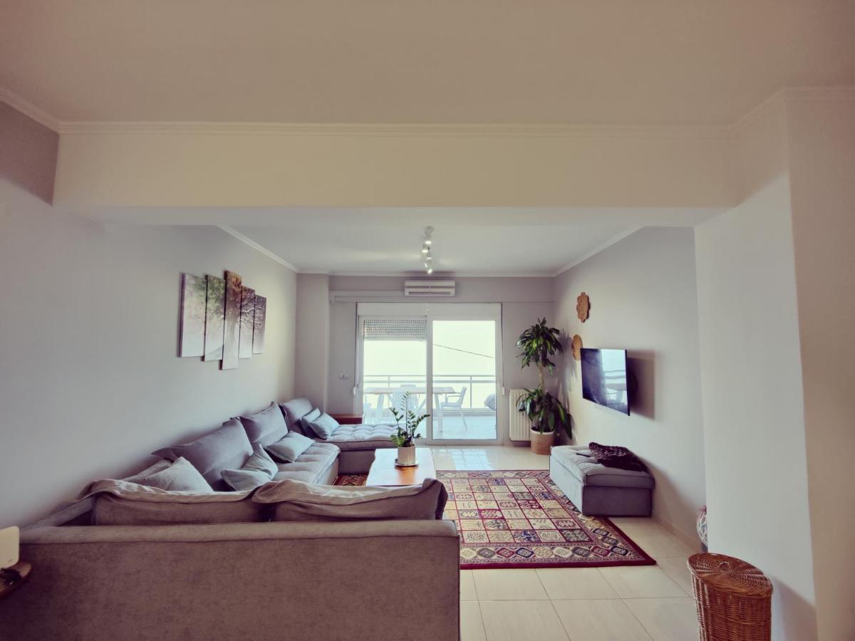 Luxury Seaview Apartment *